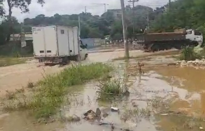 Vereador Carlos Fontes cobra construção de ponte ligando o bairro Jd. Aranha Oliveira ao Jd. Vista Alegre