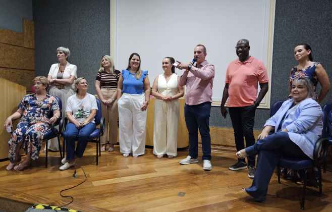 Prefeito Leitinho e autoridades participam de homenagem do Conselho Municipal às mulheres de Nova Odessa